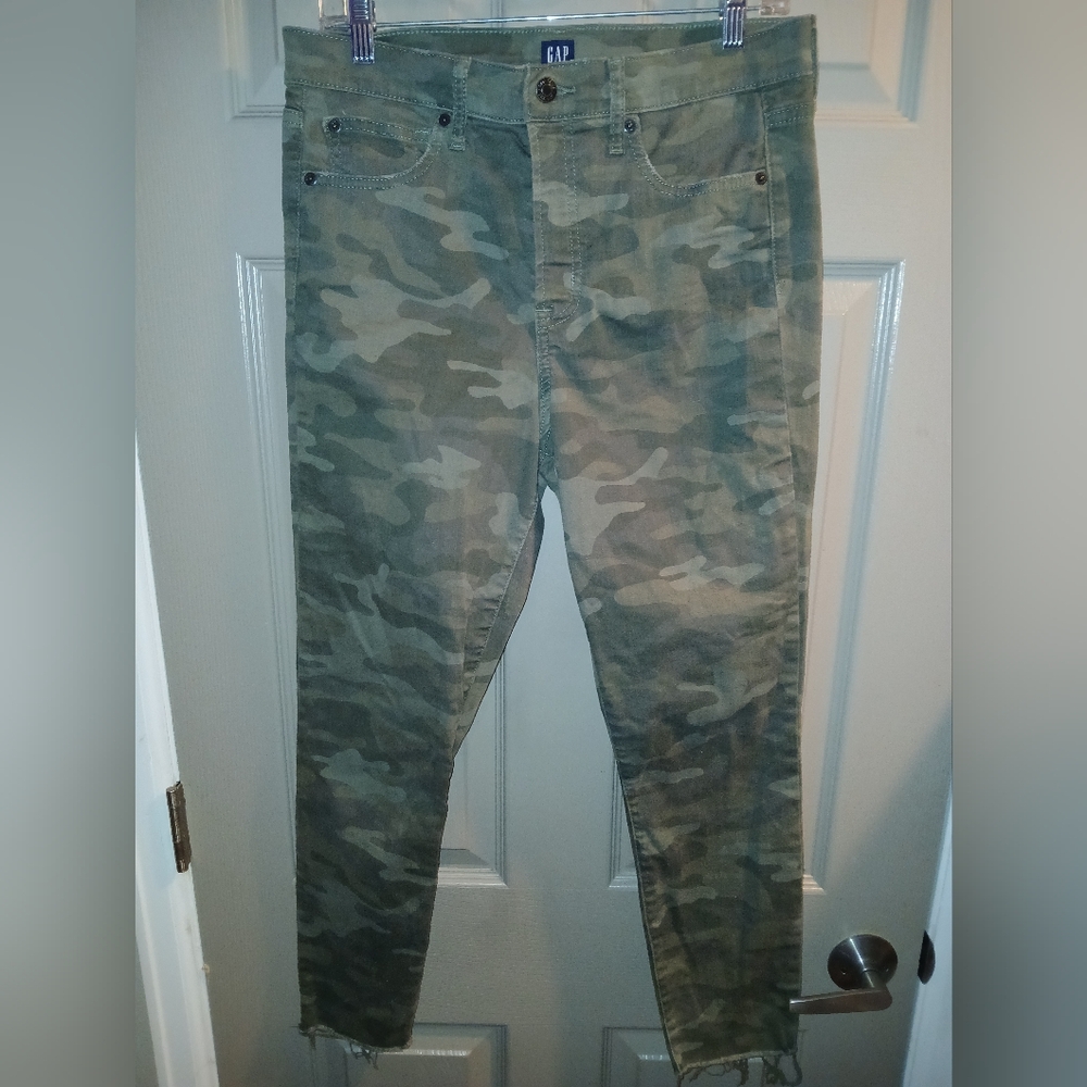 GAP Women's 10/30 Camp Pants